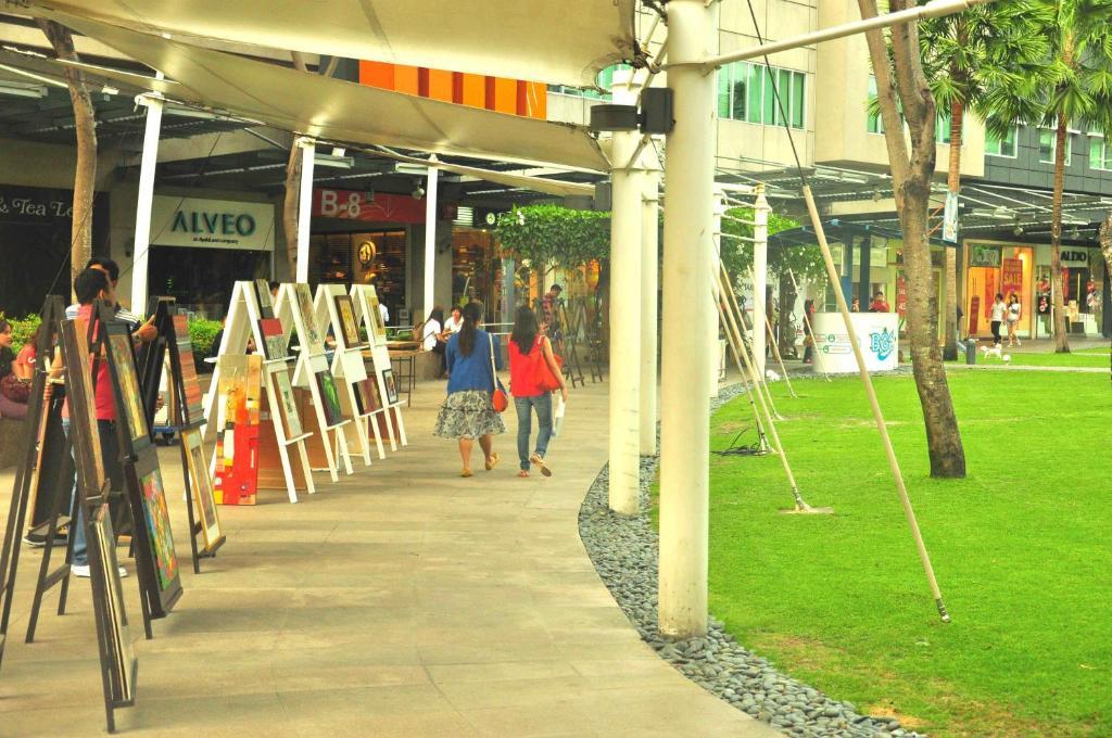 The Fort Budget Hotel- Bonifacio Global City Makati City Zewnętrze zdjęcie