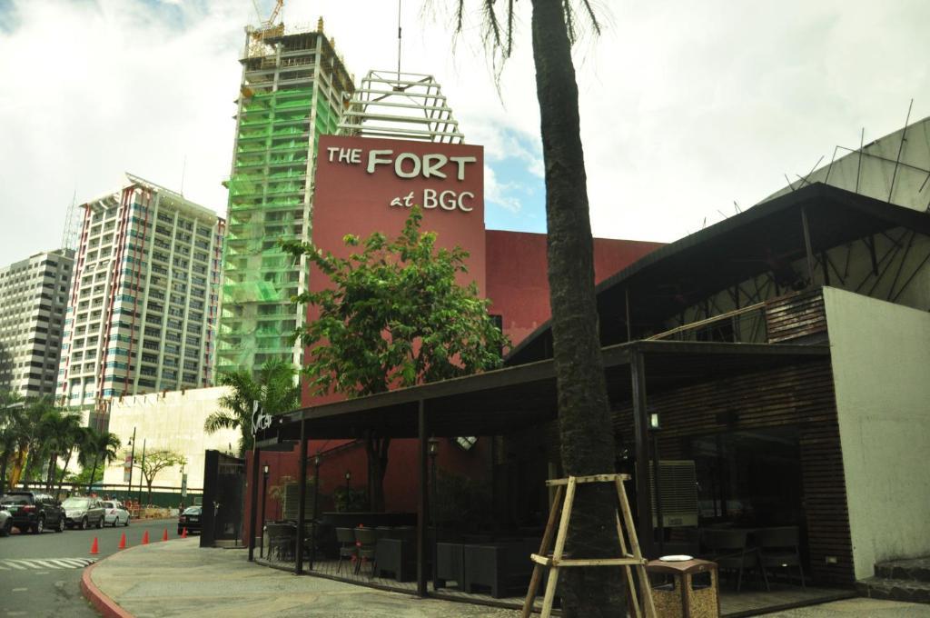 The Fort Budget Hotel- Bonifacio Global City Makati City Zewnętrze zdjęcie