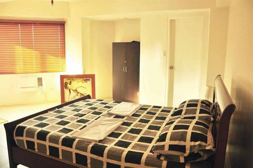 The Fort Budget Hotel- Bonifacio Global City Makati City Zewnętrze zdjęcie
