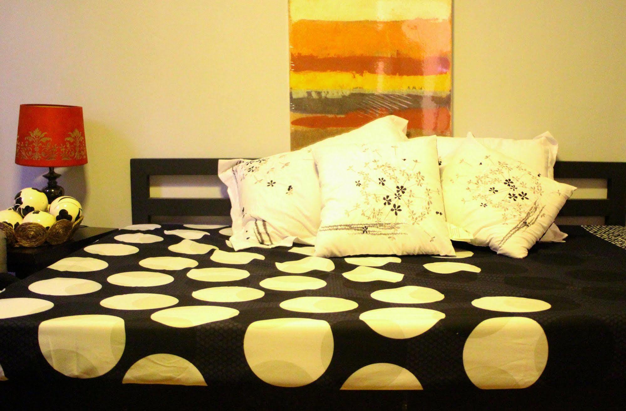 The Fort Budget Hotel- Bonifacio Global City Makati City Zewnętrze zdjęcie