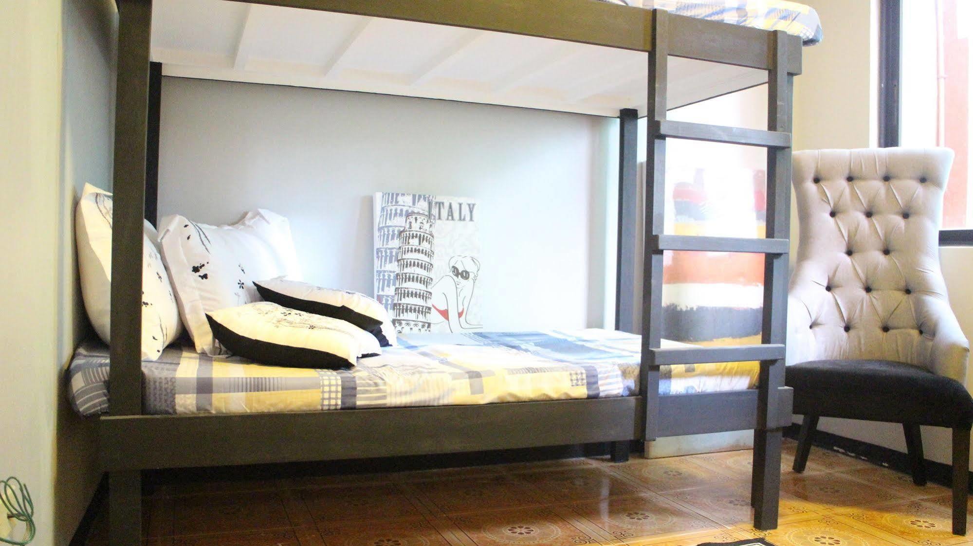The Fort Budget Hotel- Bonifacio Global City Makati City Zewnętrze zdjęcie