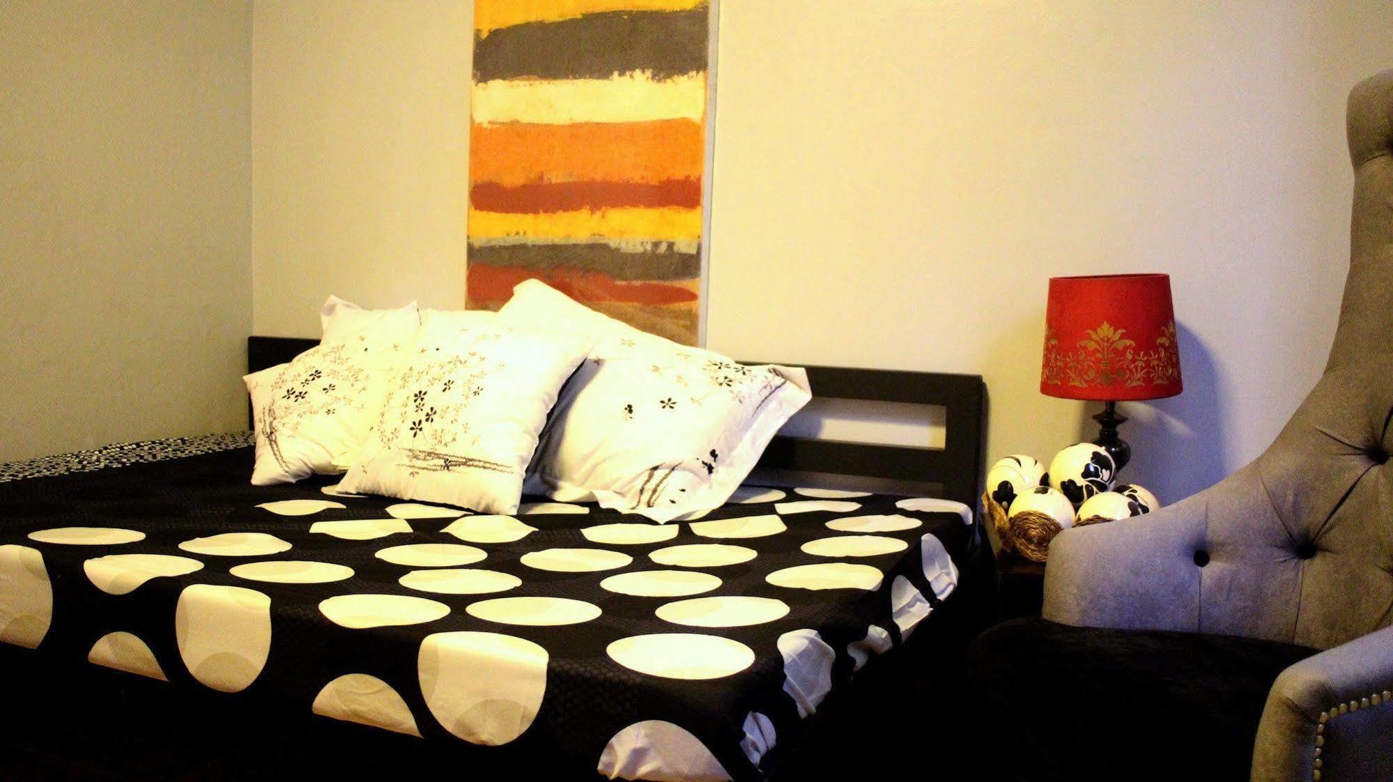 The Fort Budget Hotel- Bonifacio Global City Makati City Zewnętrze zdjęcie