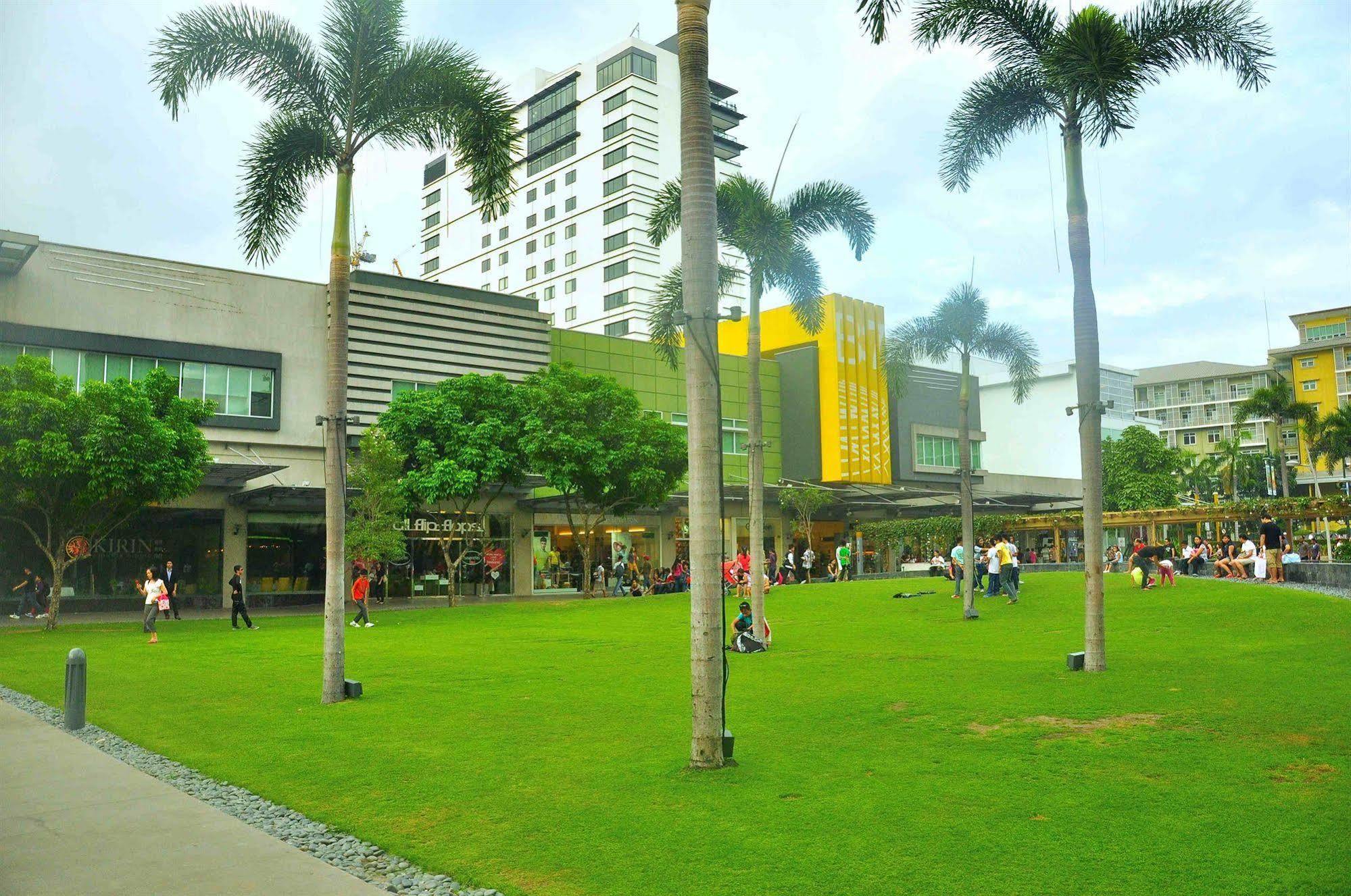 The Fort Budget Hotel- Bonifacio Global City Makati City Zewnętrze zdjęcie