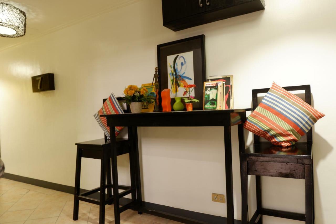 The Fort Budget Hotel- Bonifacio Global City Makati City Zewnętrze zdjęcie